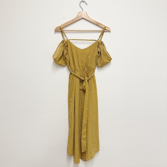 J.O.A. V-Neck Cold Shoulder Hi Lo Wrap Dress - Picture 3 of 9